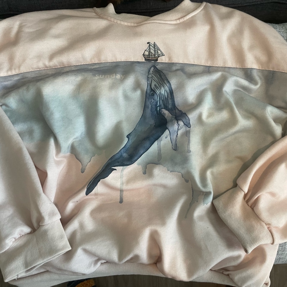 Ocean crew neck with whale and boat, XL, (more like medium-large on)
